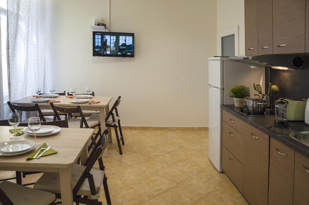 Modern Apartment Zlatnicka 8 Praha Bagian luar foto