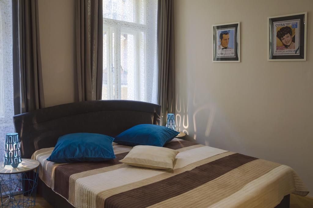 Modern Apartment Zlatnicka 8 Praha Bagian luar foto